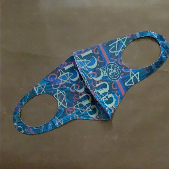 Mask - Picture 2 of 2